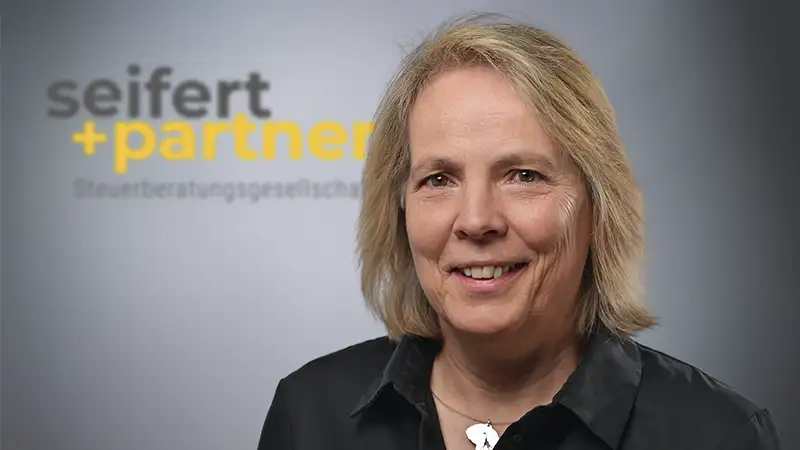 Portrait von Iris Biethan-Kellermann - Bilanzbuchhalterin und Steuerfachangestellte.