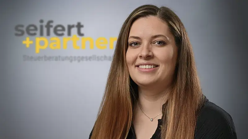 Portrait von Carola Groß - Steuerfachangestellte und Zert. Lohn- und Gehaltsbuchhalterin (IFU/ISM).